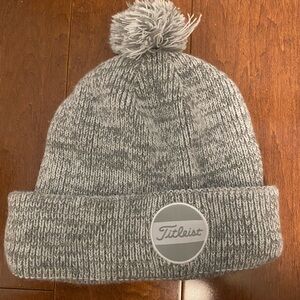 Mens Titleist Grey White Stitched Beanie Toque Hat